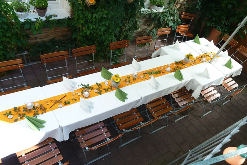 Festlich gedeckter Tisch